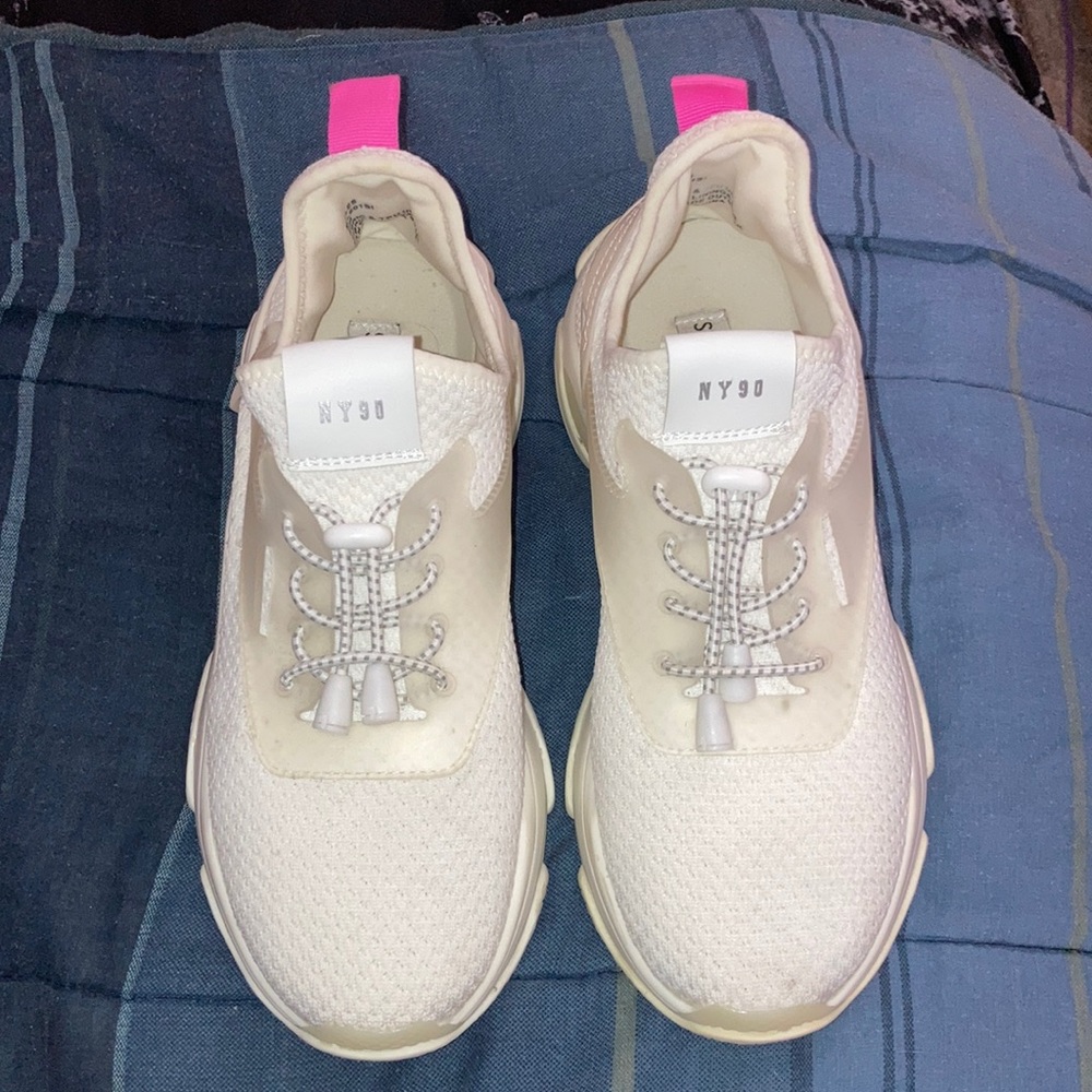 Steve Madden Myles White shoes